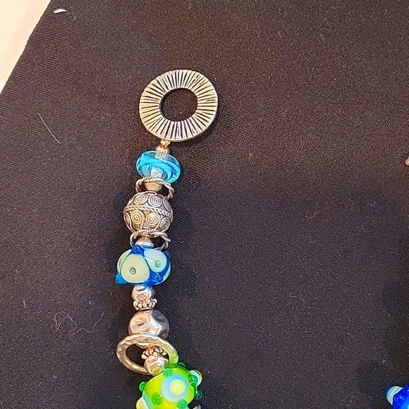 Bracelet - Picture 4 of 4